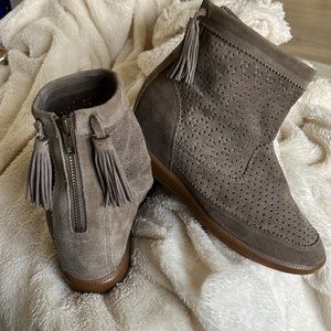 ISABEL MARANT Grey Cutout Suede Tassel Embellished "Beslay" Wedge Ankle Boots 40